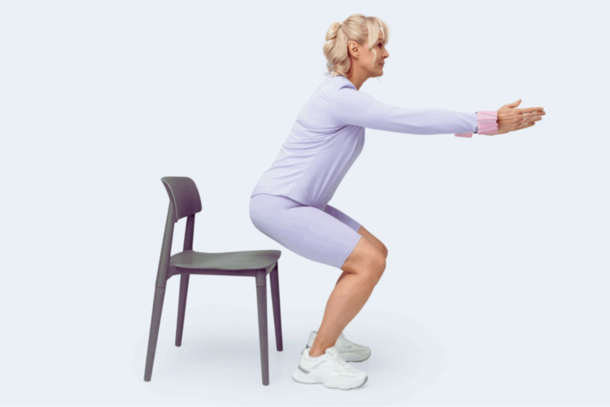 Knee Exercises for Seniors With Pictures (Step-by-Step): Easy At-Home Routine